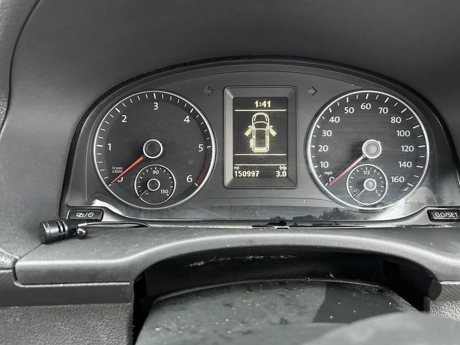 2014 Volkswagen Caddy – Model: Caddy C20 Startline TDI BlueMotion Technology – VN64KJV