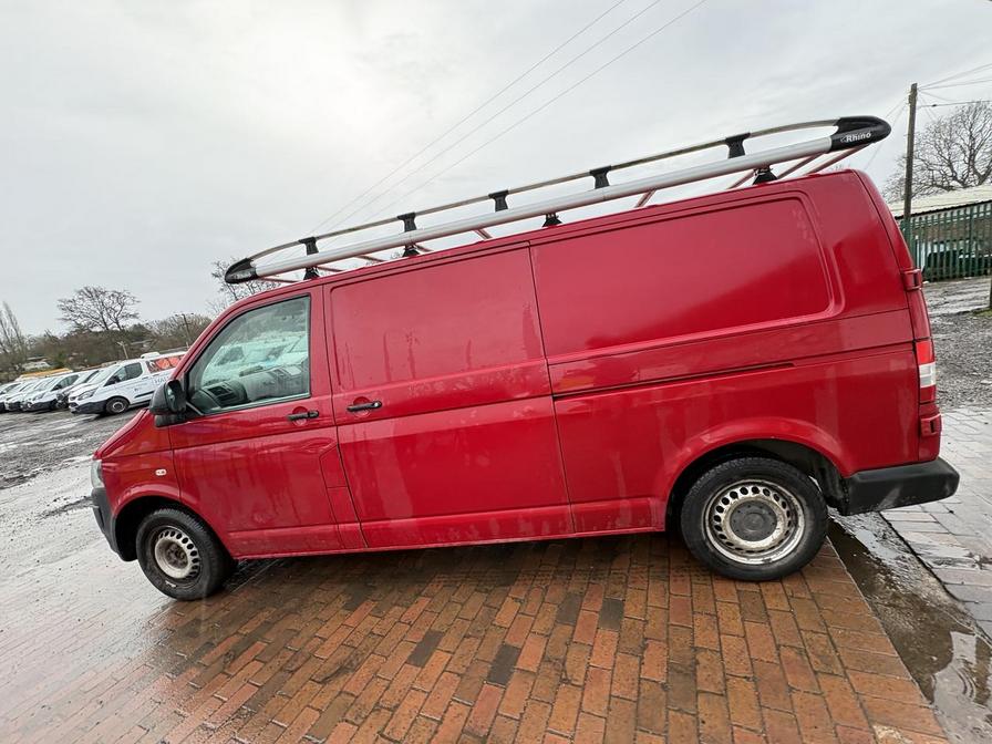 2015 Volkswagen Transporter – Model: Transporter T28 StartLine TDI – GY15GWU