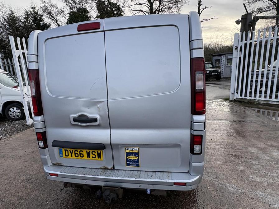 2017 Vauxhall Vivaro – Model: Vivaro  2900 Sportive CDTi – DY66WSW