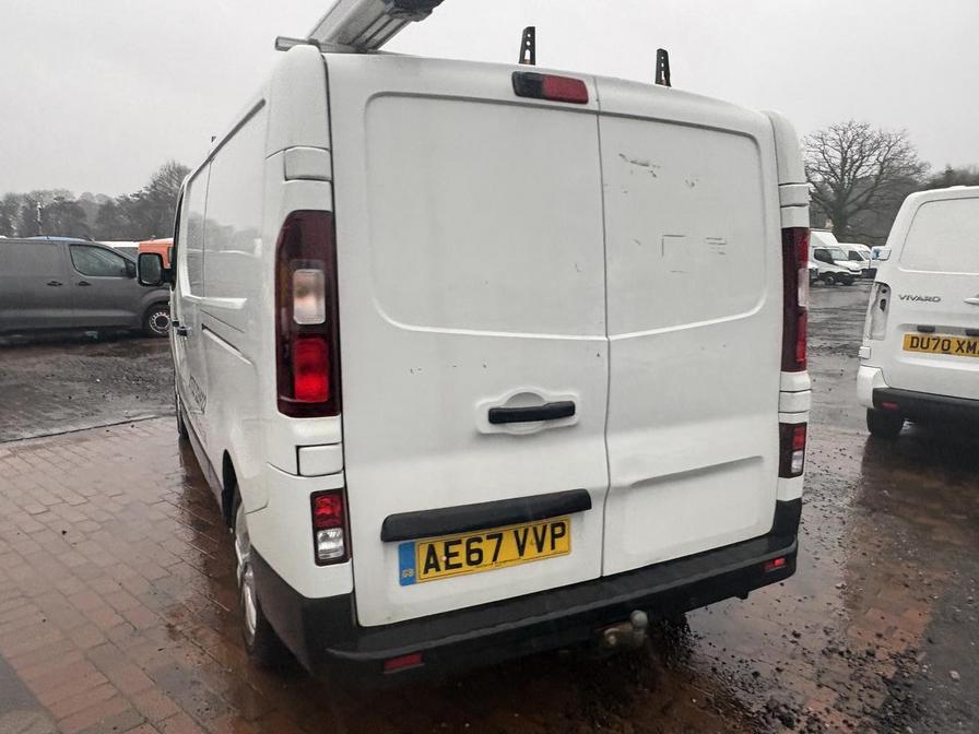 2017 Renault Trafic – Model: Trafic LL29 Sport Nav Energy dCi – AE67VVP