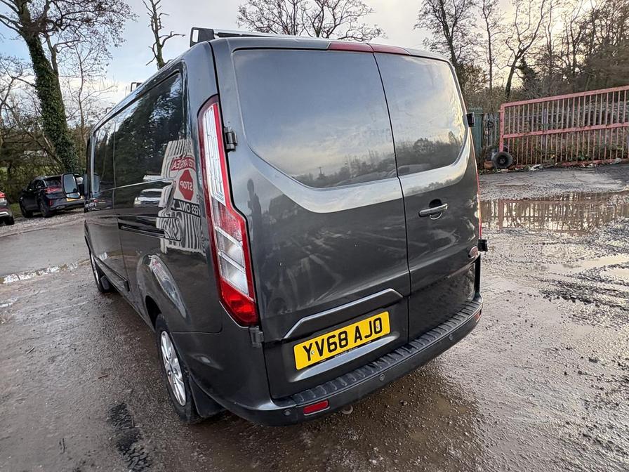 2018 Ford Transit Custom – Model: Transit Custom 300 Limited – P13HFE /YV68AJO