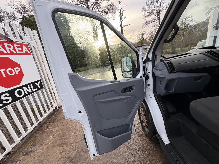 2015 Ford Transit – Model: Transit 350 Econetic Tech – LF65TSU