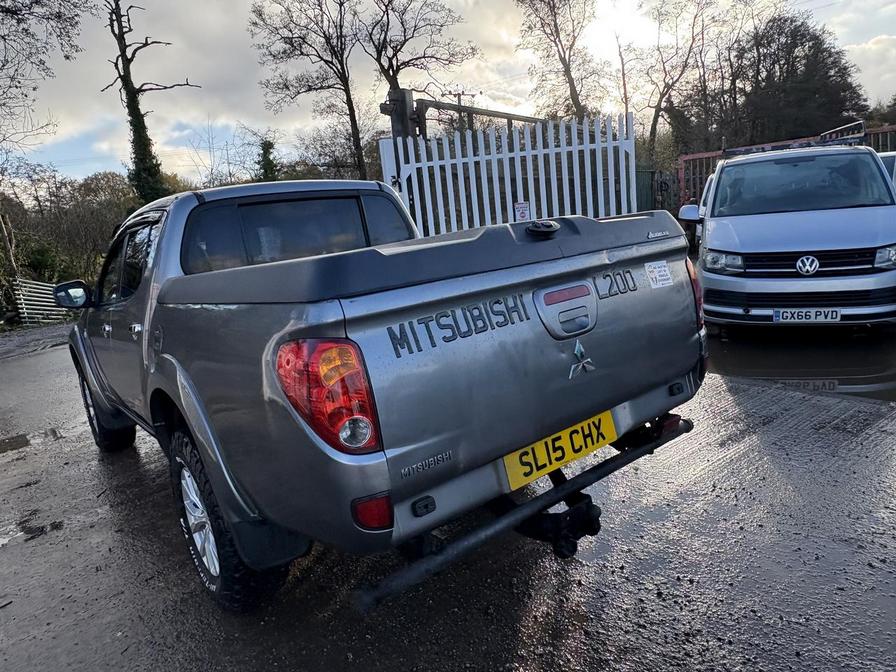2015 Mitsubishi L200 – Model: L200 Challenger LWB Double Cab DI-D 4×4 – SL15CHX