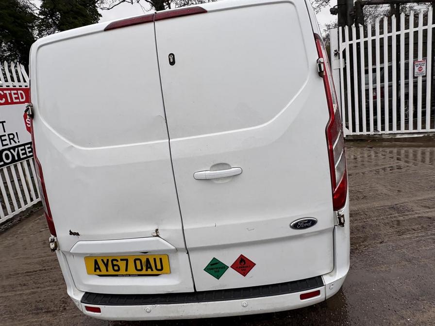 2017 Ford Transit Custom – Model: Transit Custom 290 Limited – AY67OAU
