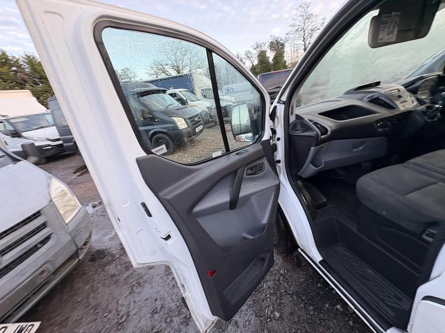 2016 Ford Transit Custom – Model: Transit Custom 290 E-Tech – BU16OCP