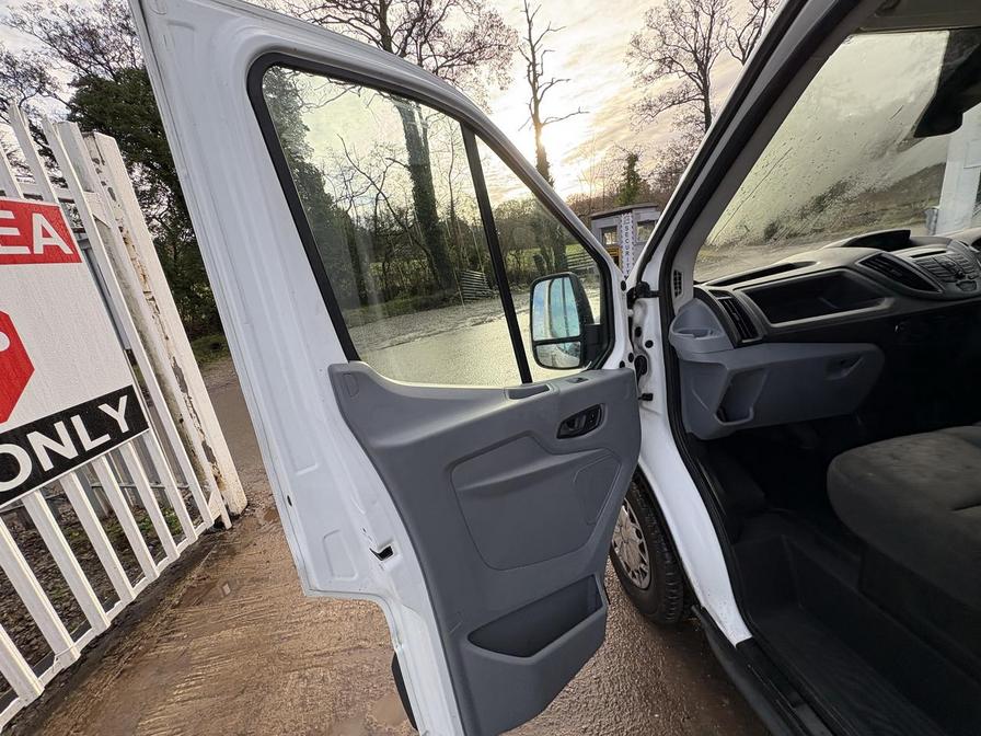 2015 Ford Transit – Model: Transit 350 Trend – YT65NMZ