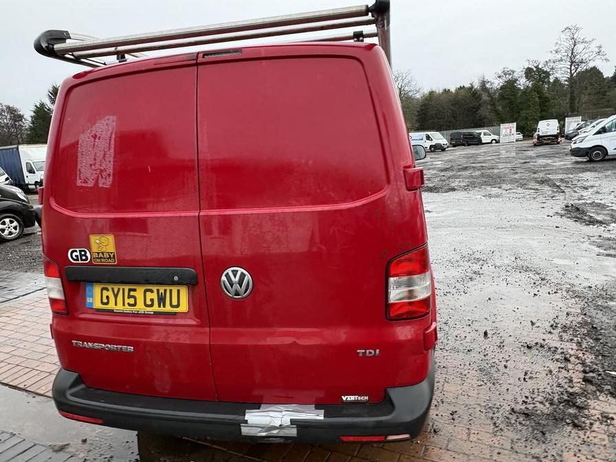 2015 Volkswagen Transporter – Model: Transporter T28 StartLine TDI – GY15GWU