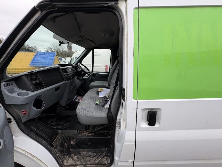 2011 Ford Transit – Model: Transit 85 T280 MWB FWD – EA60ZFT