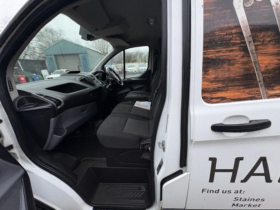 2018 Ford Transit Custom – Model: Transit Custom 270 – WN18NYV