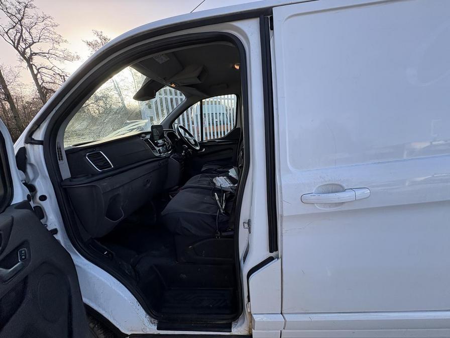 2019 Ford Transit Custom – Model: Transit Custom 300 Limited – CY19XKA