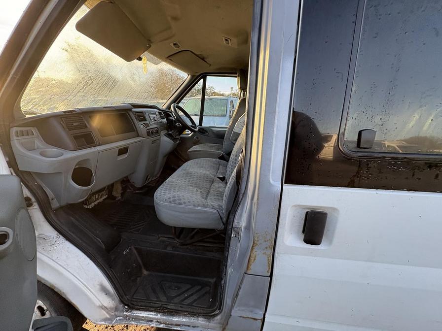 2010 Ford Transit – Model: Transit 85 T280 SWB Double Cab FWD – BJ10JWO