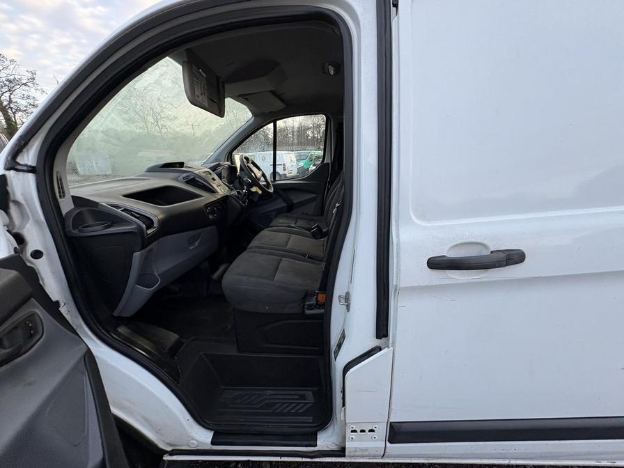 2016 Ford Transit Custom – Model: Transit Custom 290 E-Tech – BU16OCP