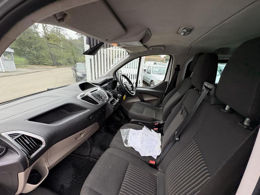 2015 Ford Transit Custom &#8211; Model: Transit Custom 270 Trend E-Tech &#8211; EX65HEV