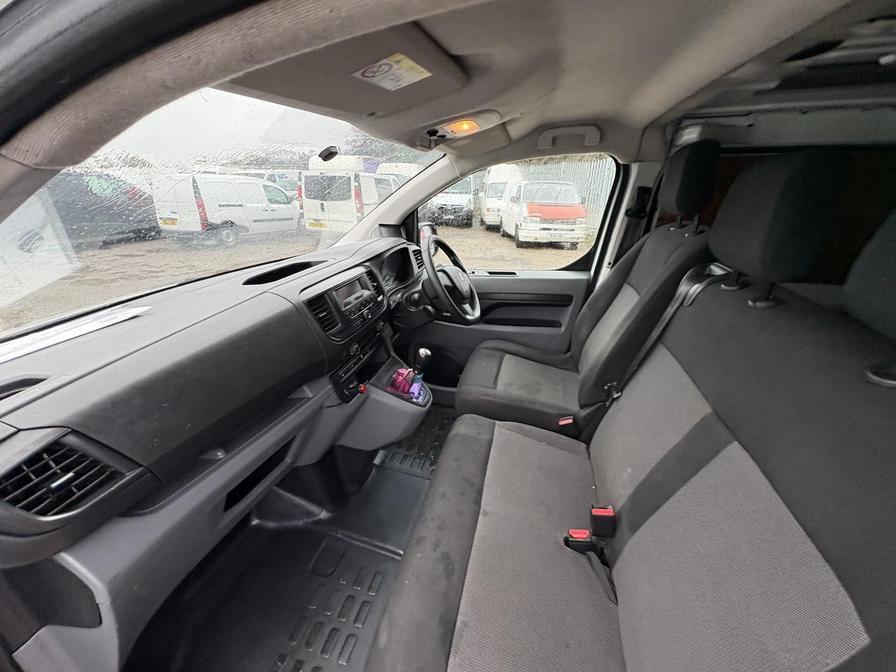 2018 Peugeot Expert – Model: Expert S Standard Blue HDi – NX18WGK