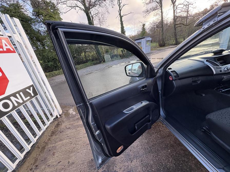 2015 Mitsubishi L200 – Model: L200 Challenger LWB Double Cab DI-D 4×4 – SL15CHX