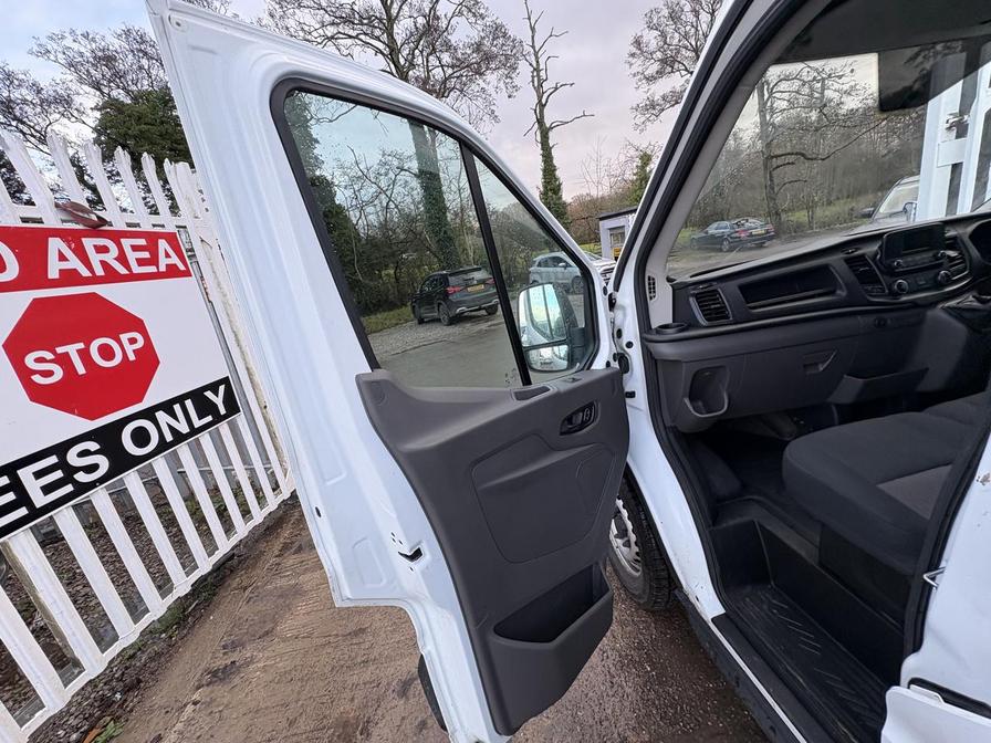 2022 Ford Transit – Model: Transit 350 Leader EcoBlue – YS71ANR