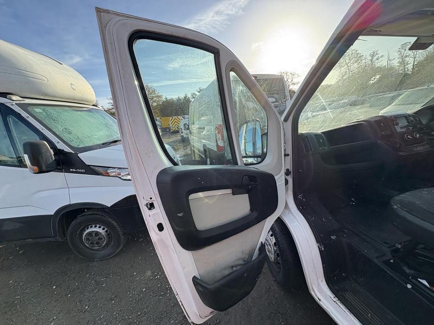 2017 Citroen Relay – Model: Relay 35 L3H2 Enterprise Blue HDi – MX67VGU