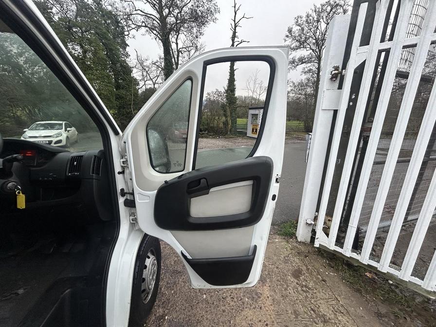 2019 Citroen Relay – Model: Relay 35 L3H2 Enterprise Blue HDi S/S – LG69LPX