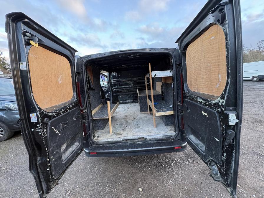 2018 Renault Trafic – Model: Trafic SL27 Sport Nav dCi – EJ68XXY