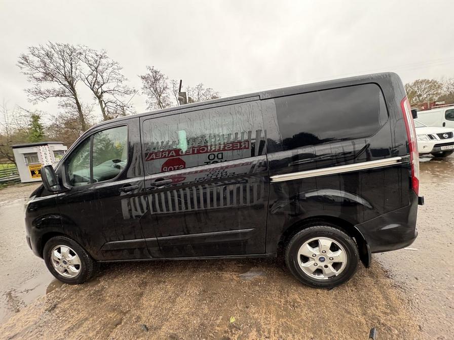 2017 Ford Transit Custom – Model: Transit Custom 310 Limited – MD17UHM