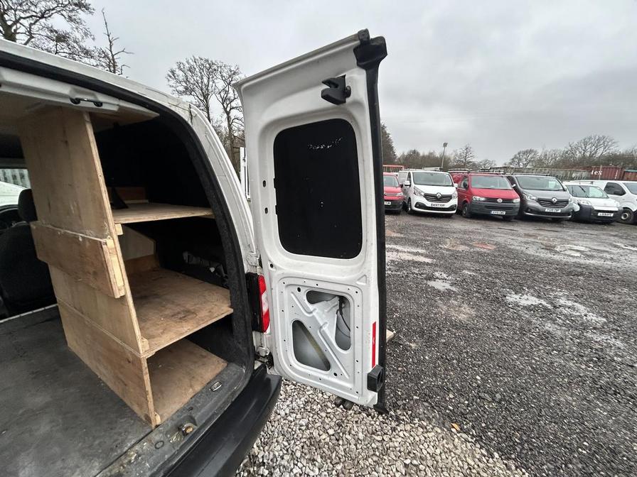 2014 Volkswagen Caddy – Model: Caddy C20 Startline TDI BlueMotion Technology – VN64KJV