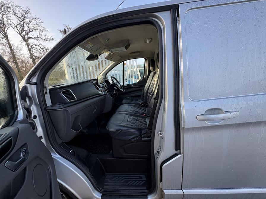 2019 Ford Transit Custom – Model: Transit Custom 280 Limited – MT19MFU