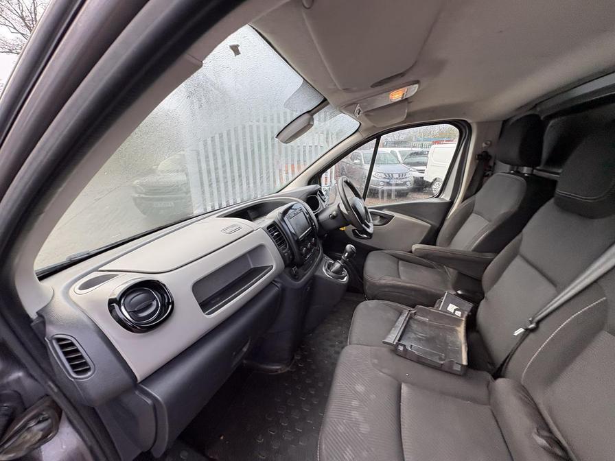 2019 Renault Trafic – Model: Trafic SL27 Sport Nav dCi – FG19ZBP