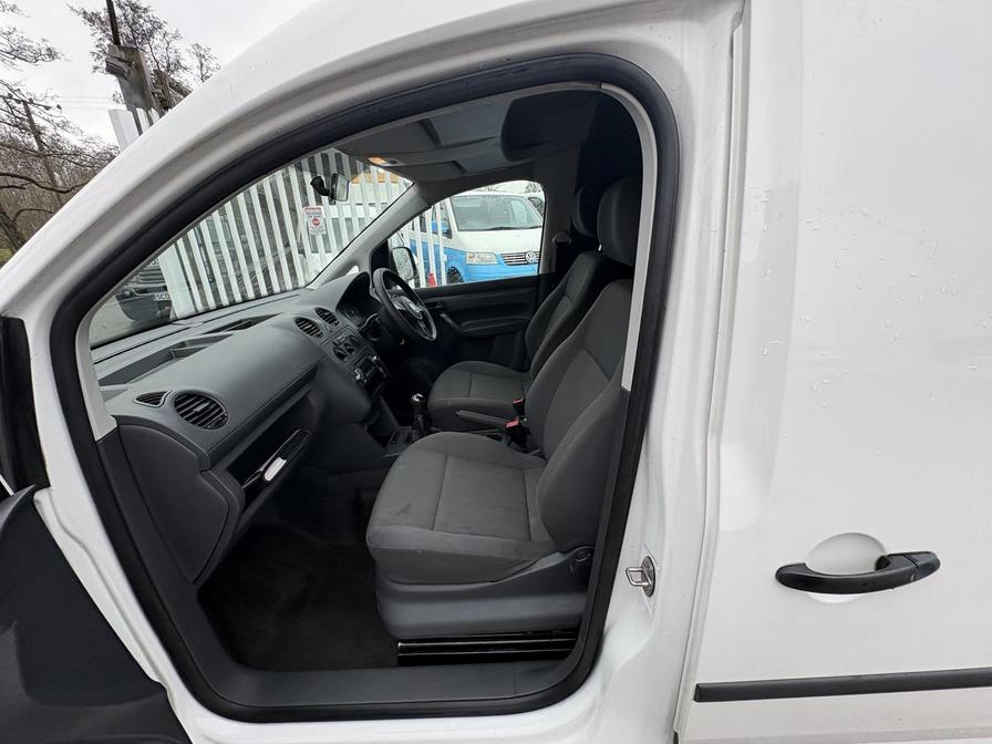 2016 Volkswagen Caddy – Model: Caddy C20 Startline TDI – GD66UDM