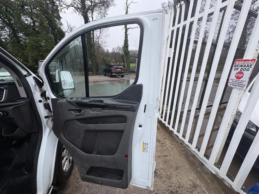 2018 Ford Transit Custom – Model: Transit Custom 300 Limited – CV18OKO