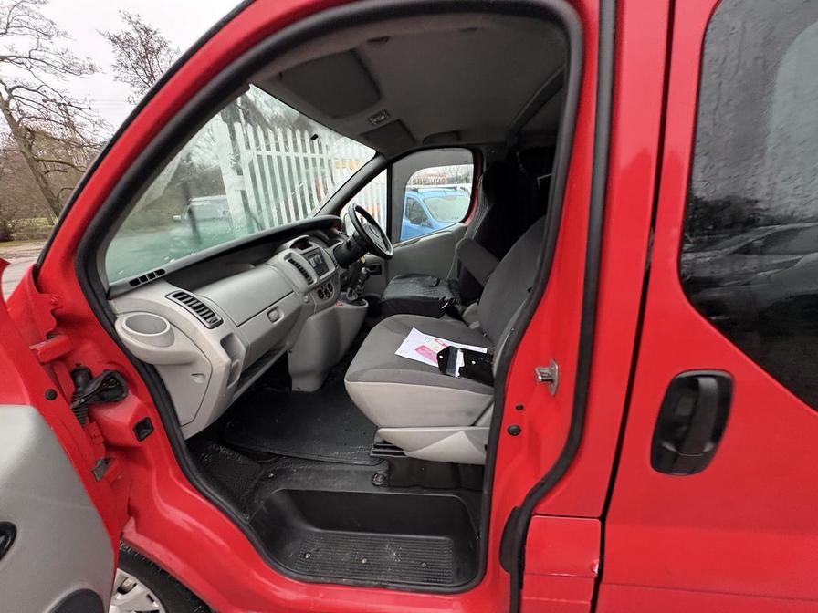 2007 Vauxhall Vivaro – Model: Vivaro  2900 CDTI LWB – FH57JRV