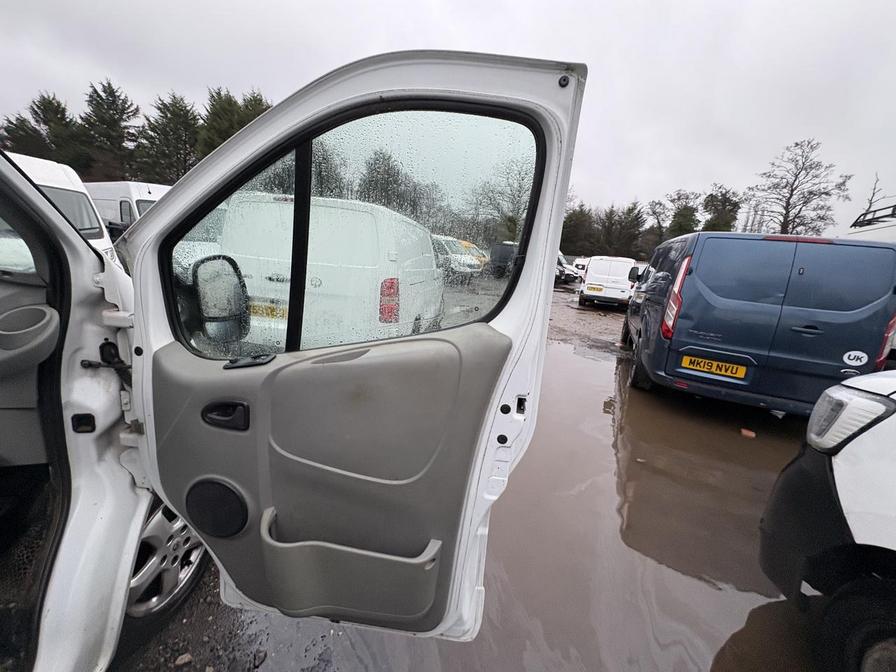 2013 Renault Trafic – Model: Trafic SL27 Sport DCI – RK63GMX