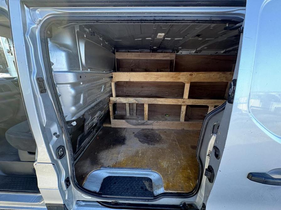 2018 Vauxhall Vivaro – Model: Vivaro  2900 Sportive CDTi – SA68PXE