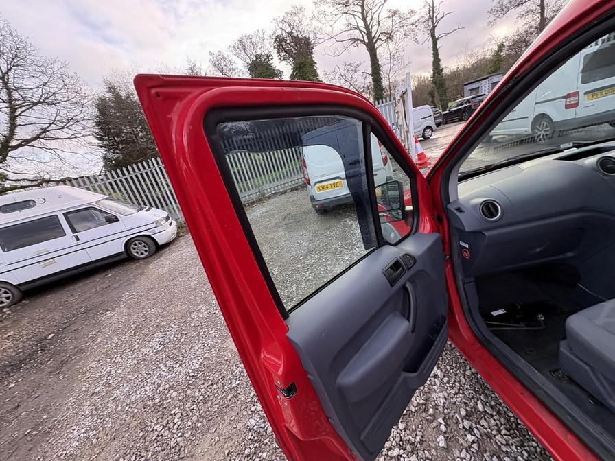 2010 Ford Transit Connect – Model: Transit Connect 90 T230 Double Cab – FJ10OAM