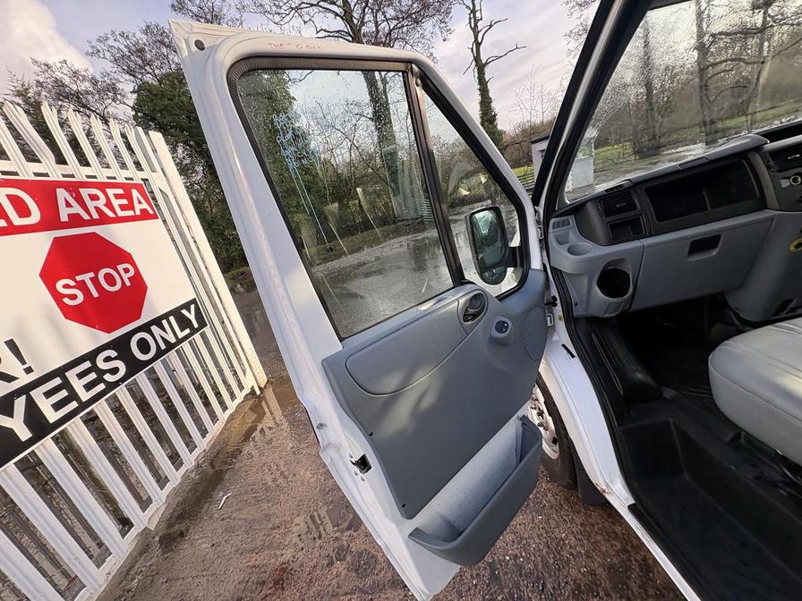 2012 Ford Transit – Model: Transit 125 T330 FWD – FN62XPA