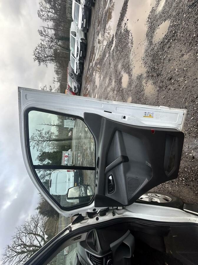 2017 Ford Transit Custom – Model: Transit Custom 270 Limited – PN67WWX