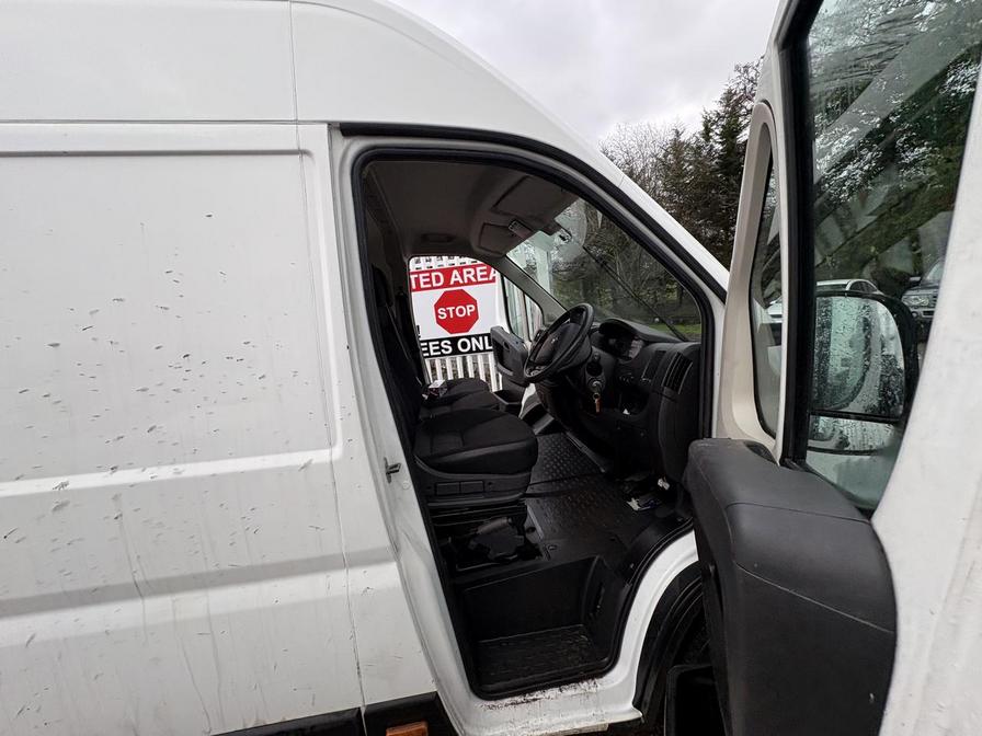 2021 Peugeot Boxer – Model: Boxer 435 Professional L4H2 Blue HDi – CK21GTU