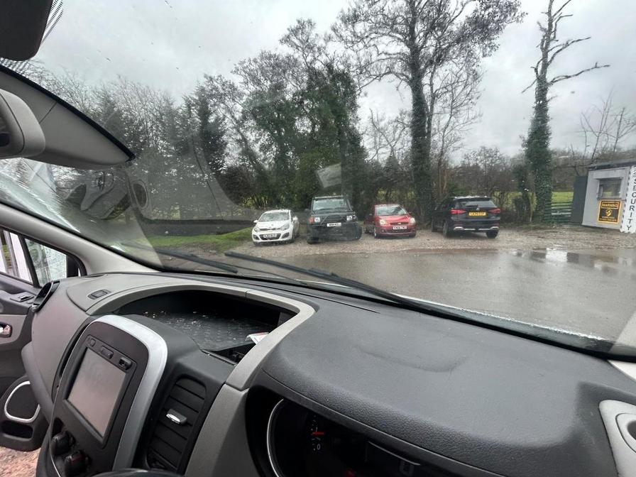 2019 Renault Trafic – Model: Trafic LL29 Sport Nav dCi – SG19ECT