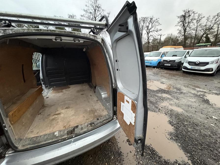 2016 Volkswagen Caddy MaxI – Model: Caddy Maxi C20 Highline TDI – GL66HYF