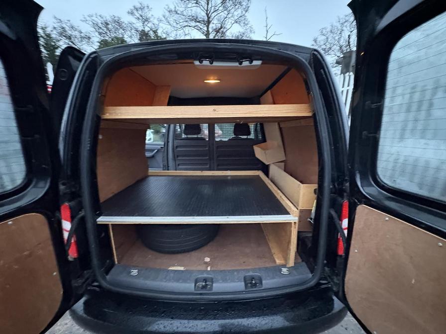 2015 Volkswagen Caddy – Model: Caddy C20 Highline TDI – GV15USO