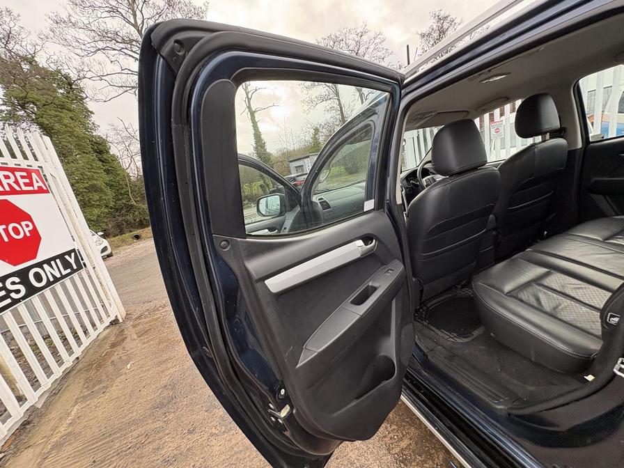 2017 Isuzu D-Max – Model: D-Max Utah Vision Double Cab Twin T TD Auto – YE17BPY