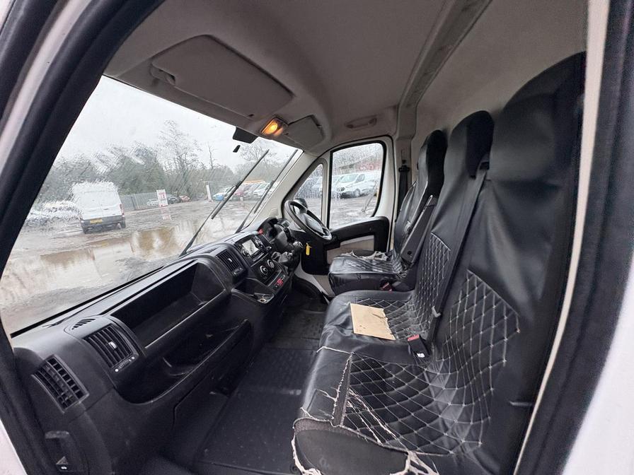 2020 Peugeot Boxer – Model: Boxer 335 Professional L3H2 Blue HDi – BJ20YPO