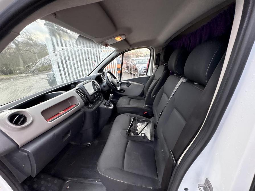 2019 Renault Trafic – Model: Trafic SL27 Business Energy dCi – R121ACT