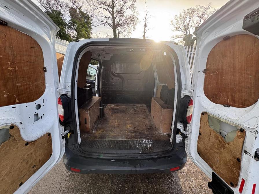 2018 Ford Transit Courier – Model: Transit Courier Trend TDCI – RX18HXC