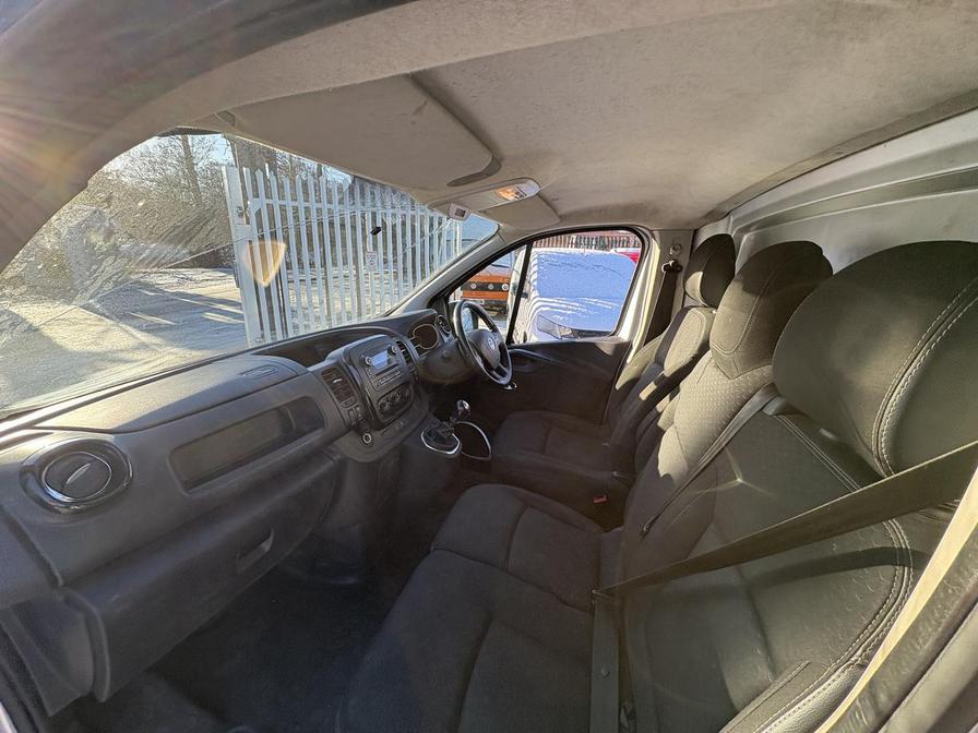 2018 Vauxhall Vivaro – Model: Vivaro  2900 Sportive CDTi – SA68PXE