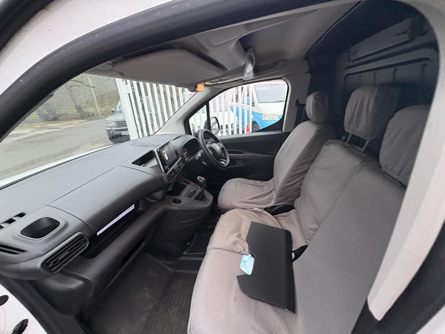 2020 Citroen Berlingo – Model: Berlingo 650 Enterprise Blue HDi S/S – LB70LZV