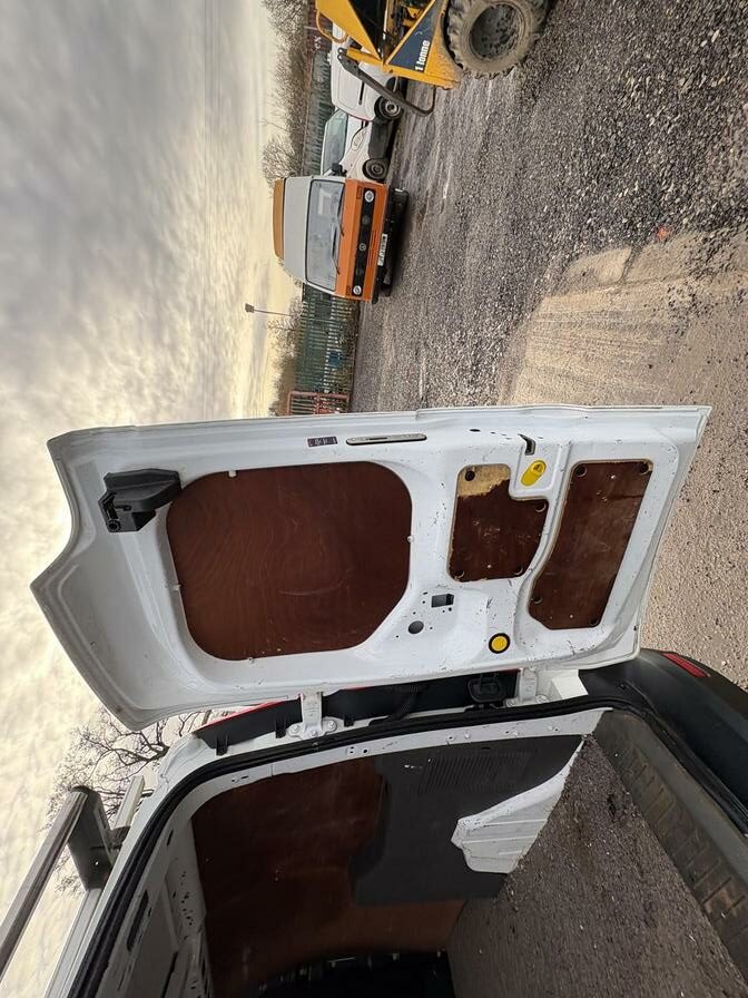 2019 Ford Transit Connect – Model: Transit Connect 240 Limited TDCi Auto – RY68OJD