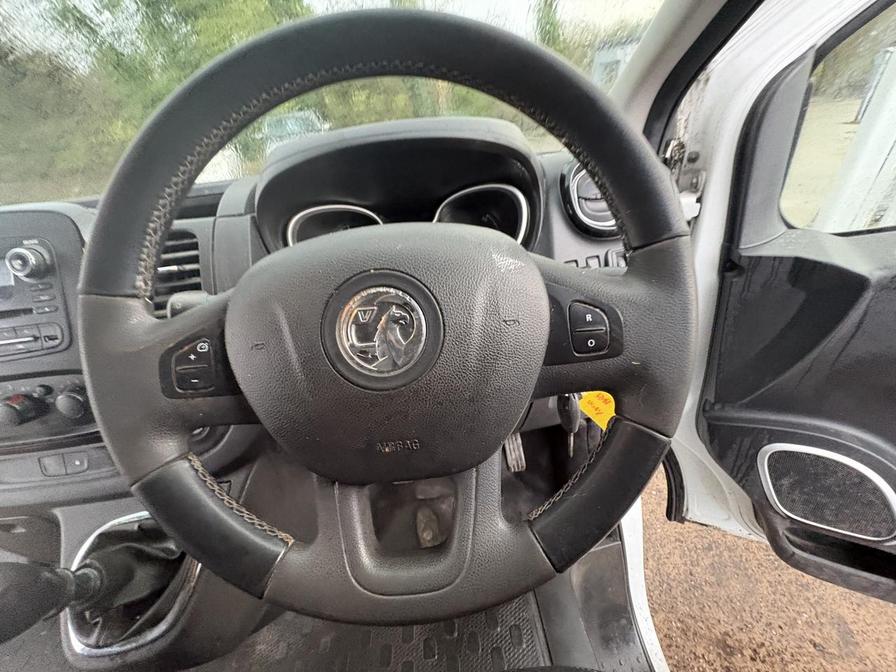 2018 Vauxhall Vivaro – Model: Vivaro  2900 Sportive CDTi – DY68XSX