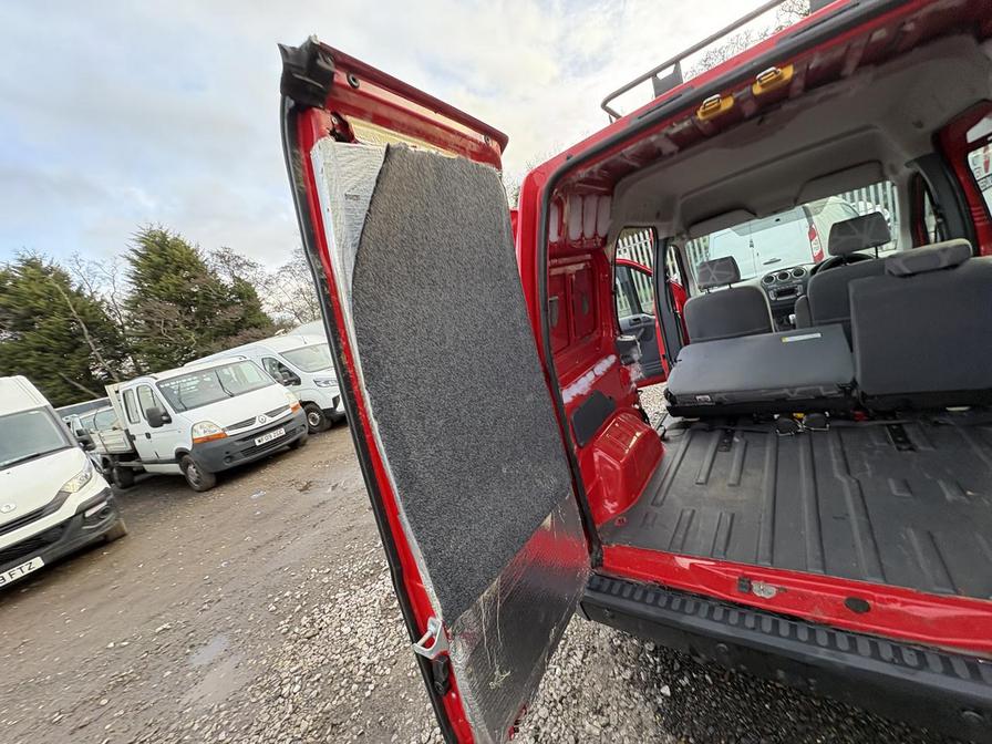 2010 Ford Transit Connect – Model: Transit Connect 90 T230 Double Cab – FJ10OAM