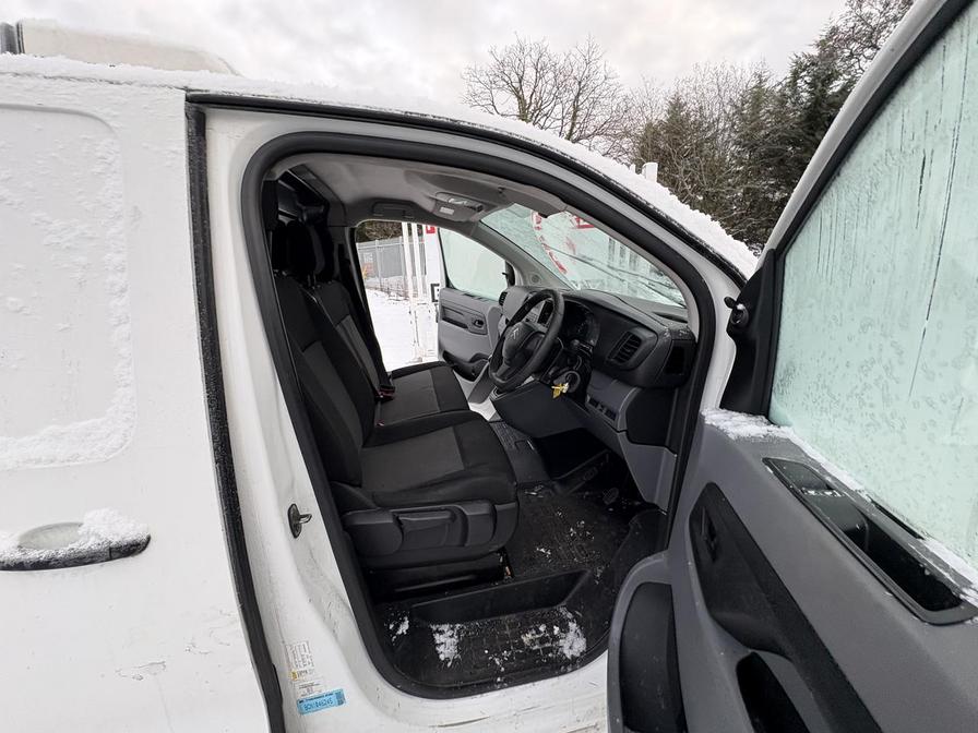 2017 Citroen Dispatch – Model: Dispatch 1000 Blue HDi X – ML17UEX