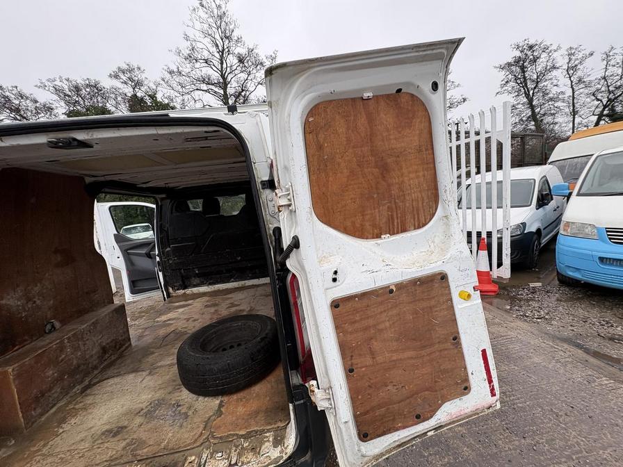 2014 Ford Transit Custom – Model: Transit Custom 270 E-Tech – BK64OVE